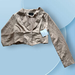 New ! VANDEVORT ANIMARI CROP Gigi Blazer Top-Sand‎ Women Size L